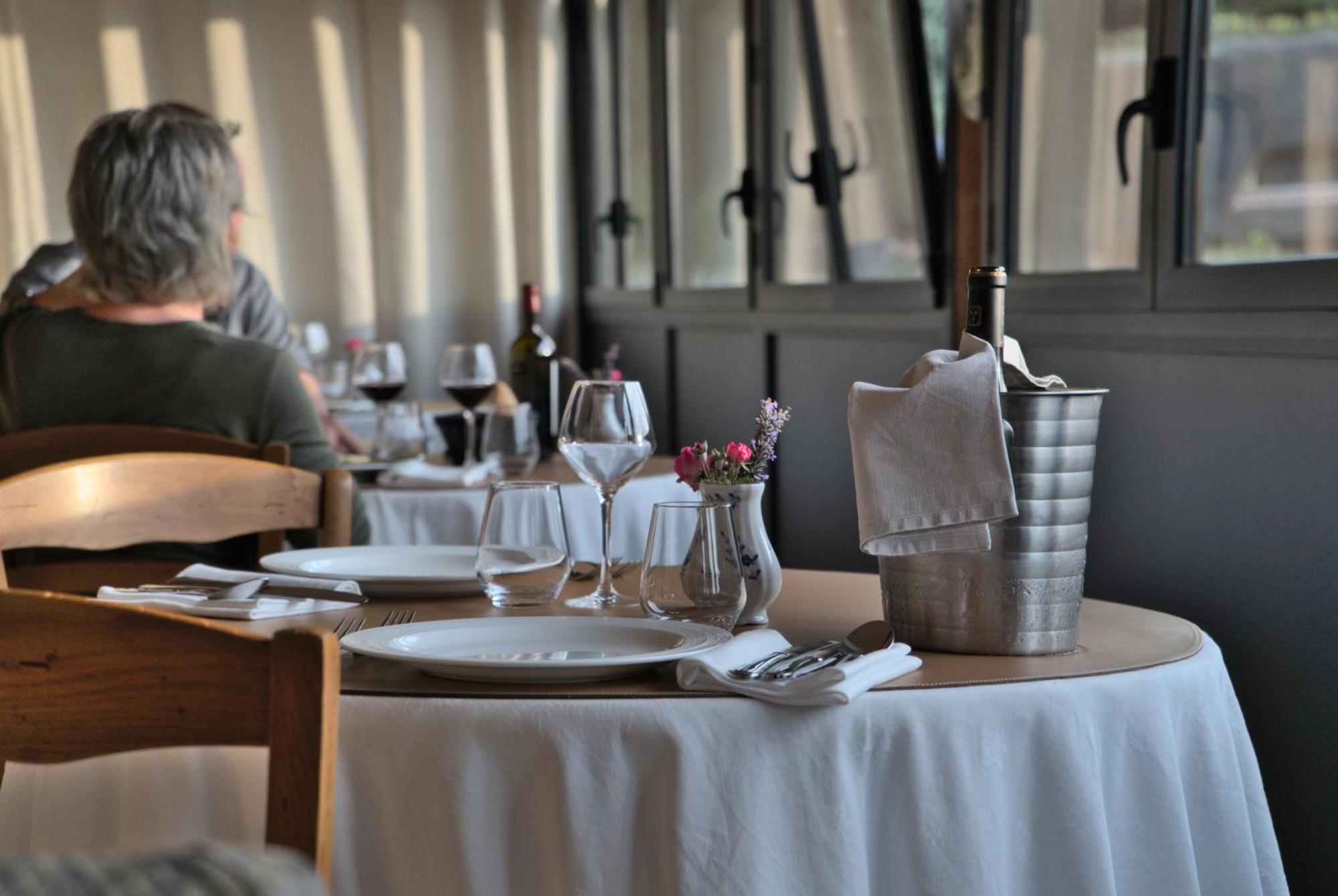 Saint-Samson-de-la-Roque B&B Le Clos Du Phare - En Campagne מראה חיצוני תמונה