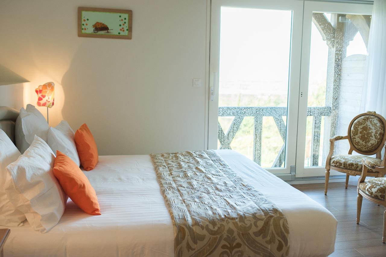 Saint-Samson-de-la-Roque B&B Le Clos Du Phare - En Campagne מראה חיצוני תמונה