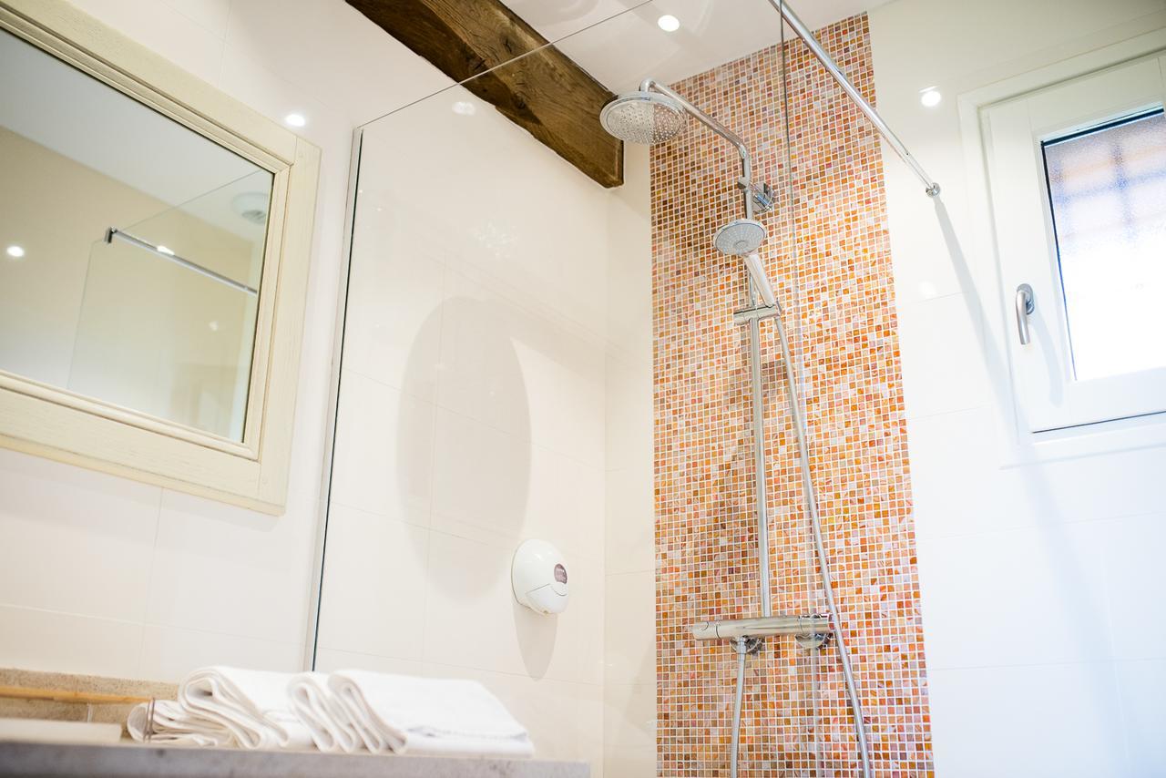 Saint-Samson-de-la-Roque B&B Le Clos Du Phare - En Campagne מראה חיצוני תמונה