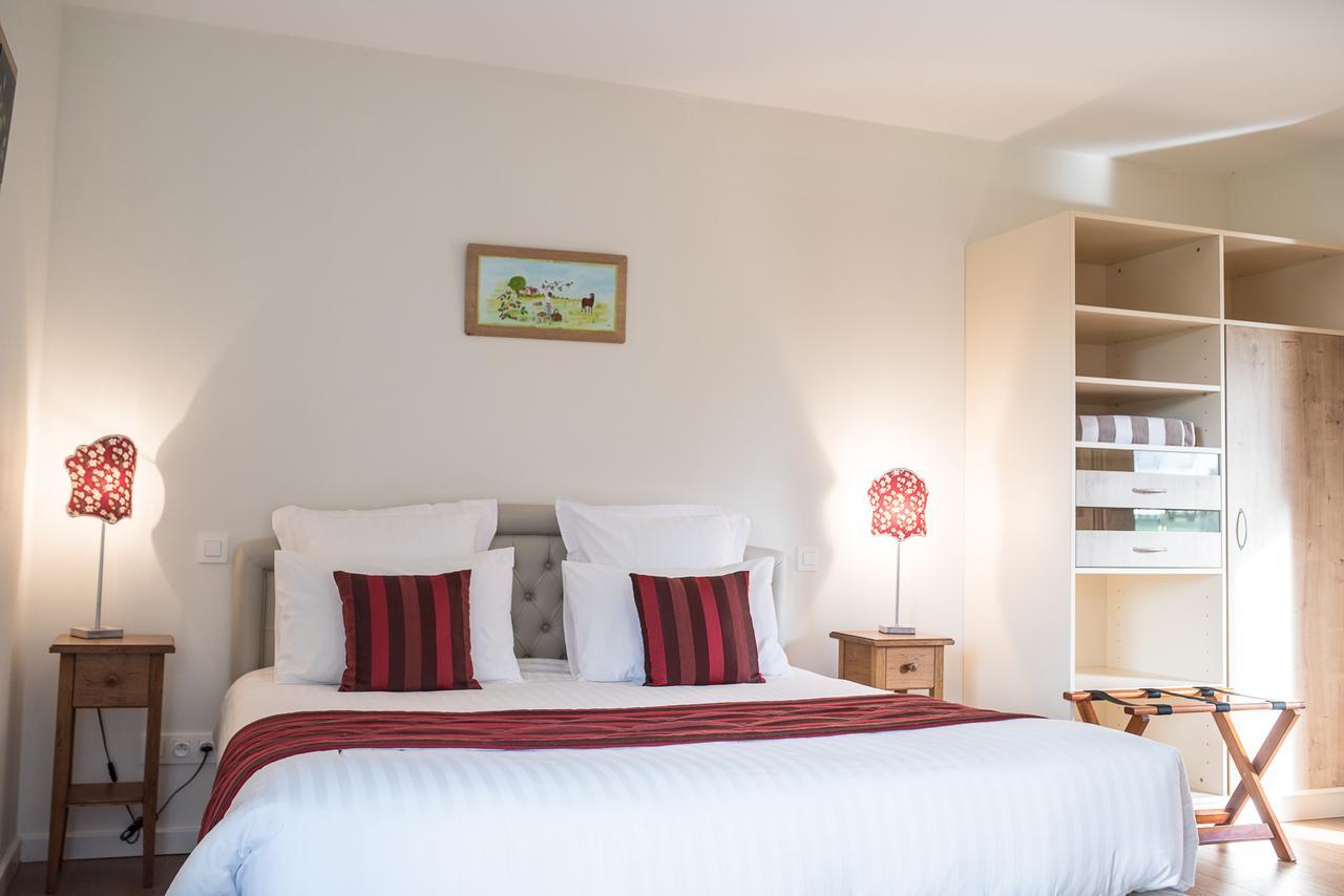 Saint-Samson-de-la-Roque B&B Le Clos Du Phare - En Campagne מראה חיצוני תמונה