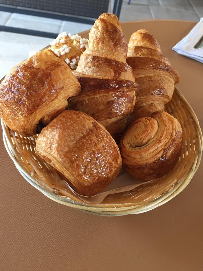 Saint-Samson-de-la-Roque B&B Le Clos Du Phare - En Campagne מראה חיצוני תמונה